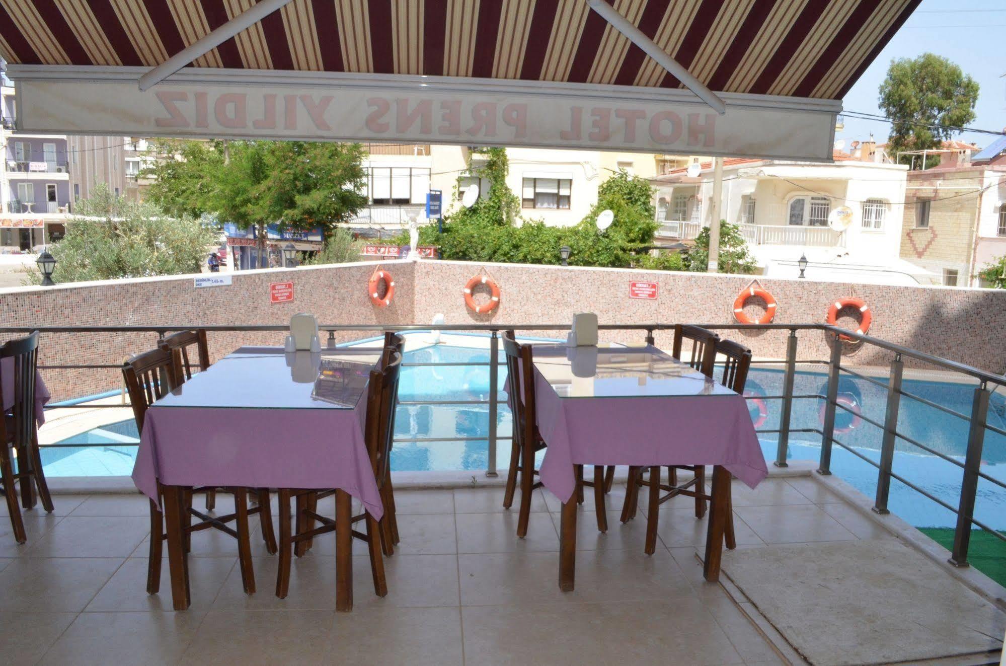 Hotel Prens Yildiz Ayvalik Exterior photo